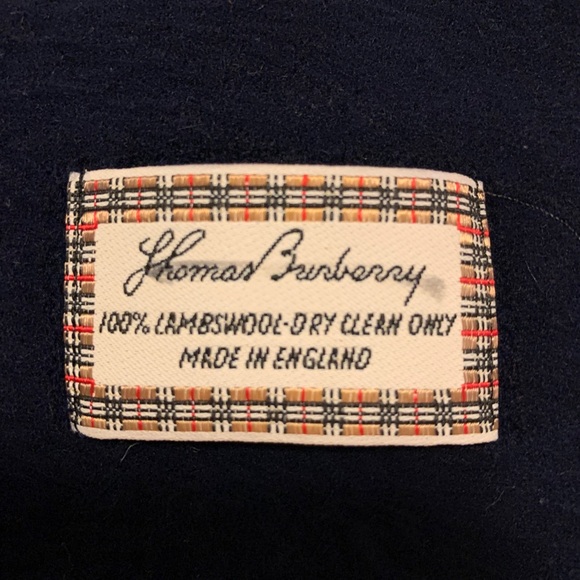 Burberry scarf - Picture 2 of 3